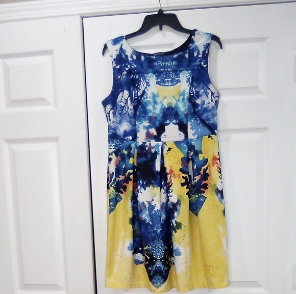 Enfocus Studio Abstract Dress Size 12 - Picture 5 of 9
